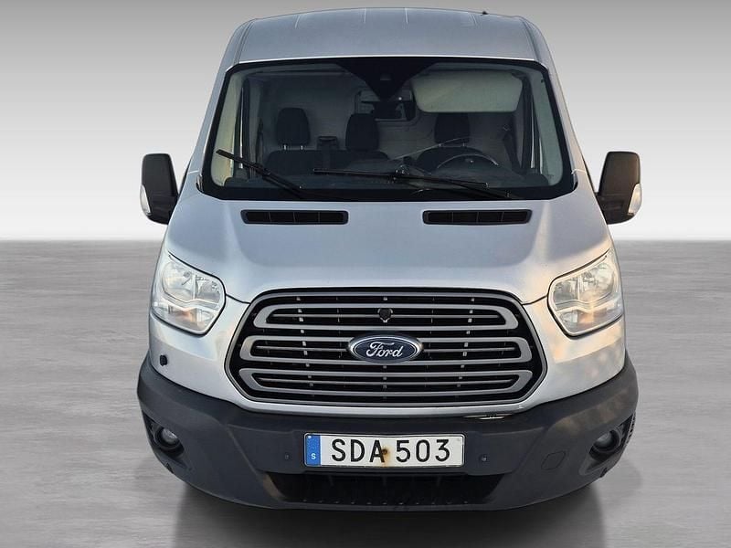 Begagnad Ford Transit Trend 156 HK (114 kW) 2016 Grå Van