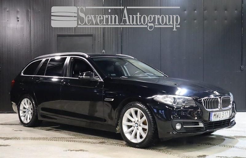 Svart Begagnad 2014 BMW 520 Kombi | 109 000 kr (Marknadspris) - Bild 1/4