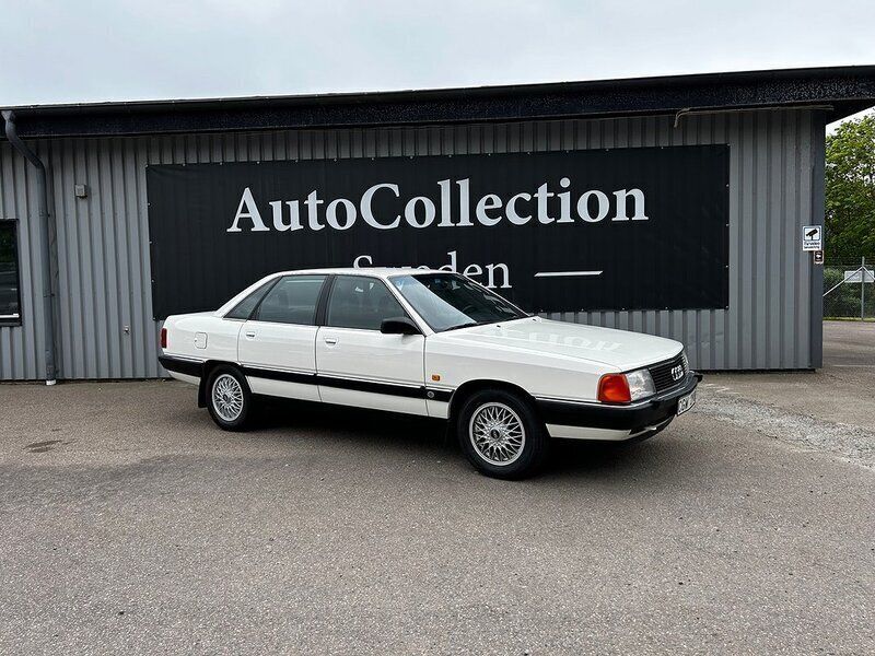 Vit Begagnad 1991 Audi 100 Sport Sedan | 99 000 kr - Bild 1/4