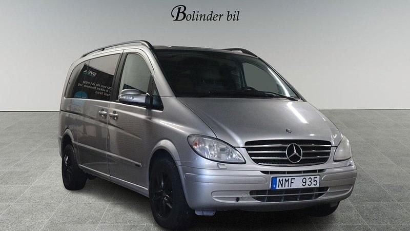 Silver Begagnad 2007 Mercedes Viano Minibuss | 108 900 kr (Marknadspris) - Bild 1/4