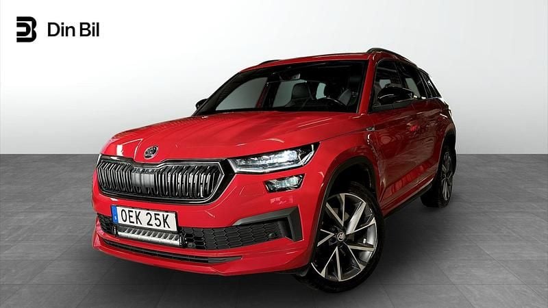 Röd Begagnad 2022 Skoda Kodiaq SportLine SUV | 319 900 kr (Bra pris) - Bild 1/4