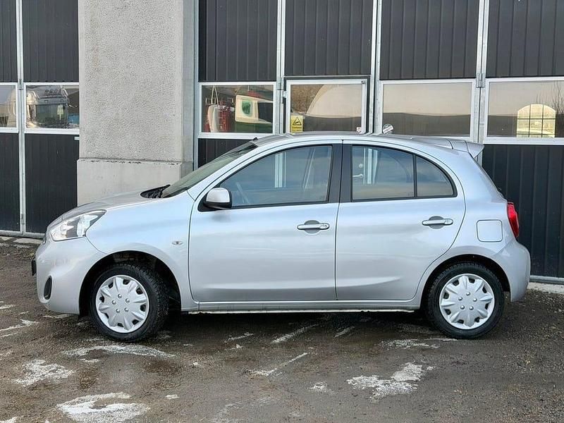 Begagnad Nissan Micra 80 HK (58 kW) 2014 Silver Halvkombi