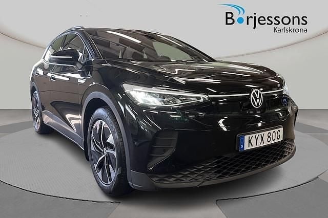 Svart Begagnad 2023 VW ID.4 Pro Performance SUV | 339 000 kr - Bild 1/4