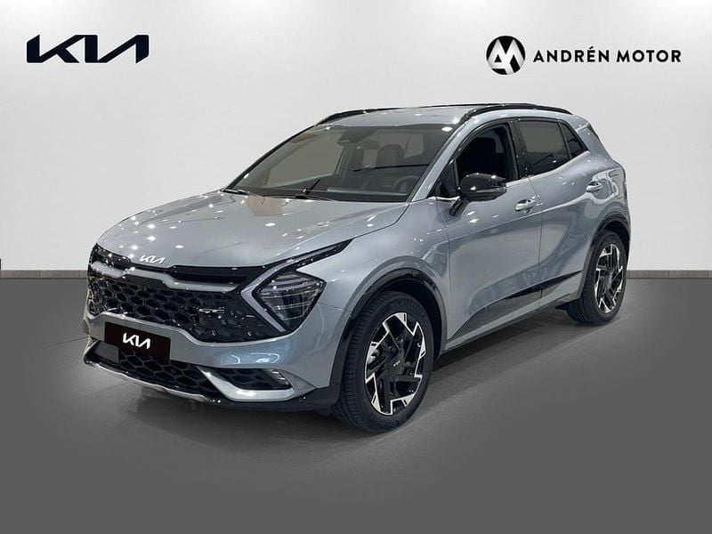 Lunar silver metallic Ny 2025 Kia Sportage GT-Line SUV | 539 300 kr (Dyr) - Bild 1/4