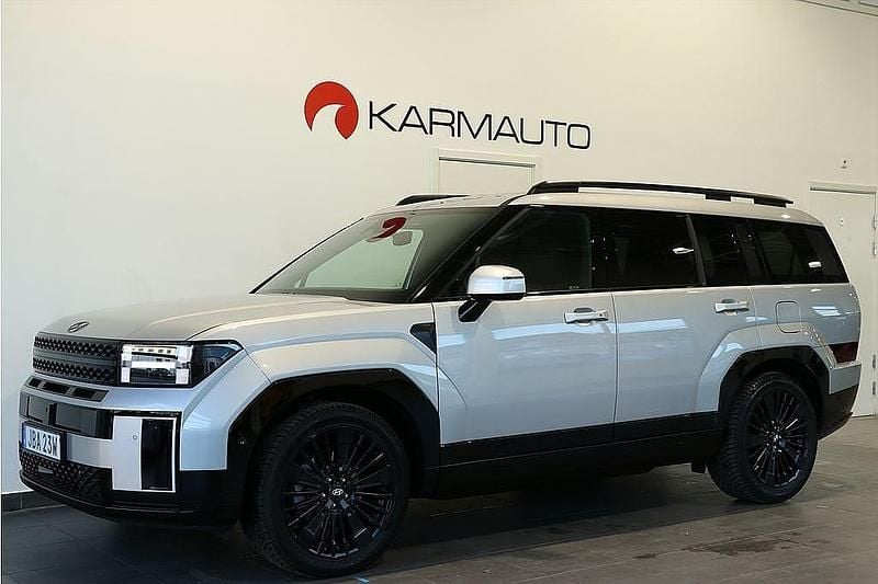 Grå Begagnad 2024 Hyundai Santa Fe SUV | 589 900 kr (Marknadspris) - Bild 1/4