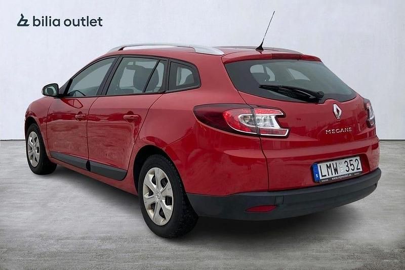 Begagnad Renault Mégane III 110 HK (80 kW) 2009 Röd Kombi