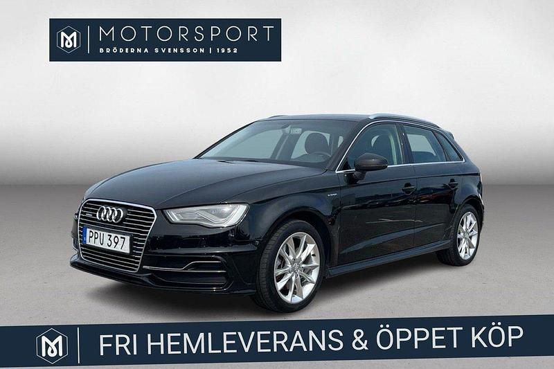 Svart Begagnad 2015 Audi A3 Sportback e-tron Design Sedan | 169 900 kr (Marknadspris) - Bild 1/3