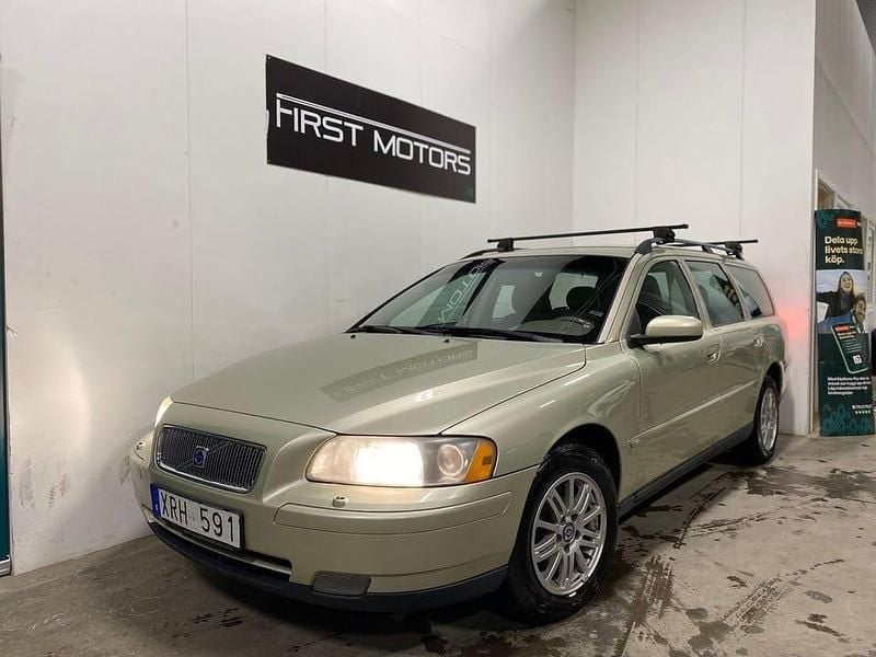 Ljusbrun Begagnad 2006 Volvo V70 Business Edition Kombi | 21 500 kr (Bra pris) - Bild 1/4