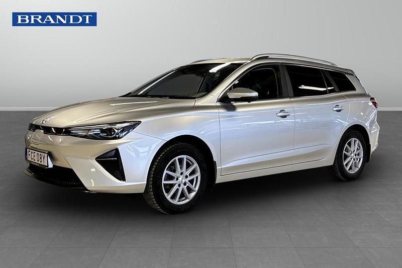 Grå Begagnad 2022 MG MG5 EV Long Range Luxury Kombi | 209 900 kr (Marknadspris) - Bild 1/4