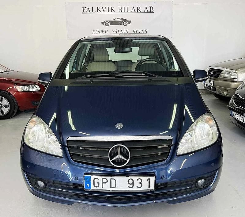 Blå Begagnad 2009 Mercedes A160 Classic Halvkombi | 39 900 kr (Marknadspris) - Bild 1/4