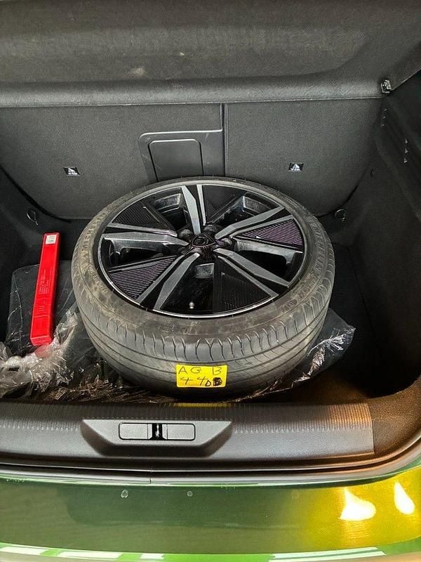 Begagnad Peugeot 308 GTi 131 HK (96 kW) 2022 Grön Halvkombi