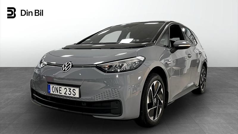 Begagnad VW ID.3 Pro Performance 150 kW (204 HK) 2022 Moonstone grey black Halvkombi