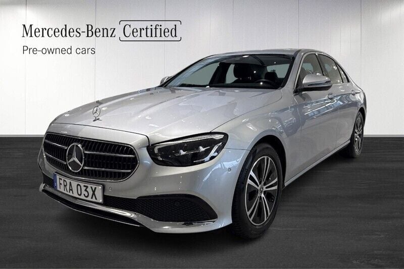 Silver Begagnad 2022 Mercedes E220 Advanced Plus Sedan | 399 900 kr - Bild 1/4