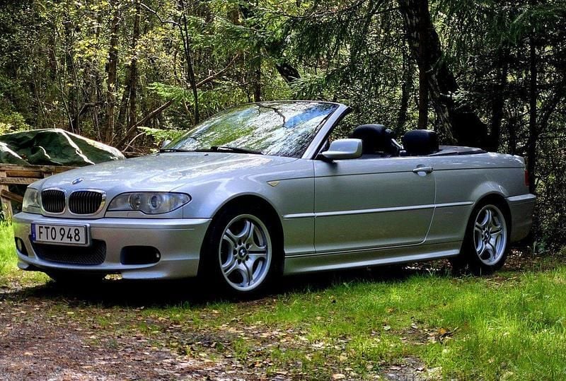 Silver Begagnad 2005 BMW 320 Cabriolet M Sport Cab | 90 000 kr (Marknadspris) - Bild 1/4