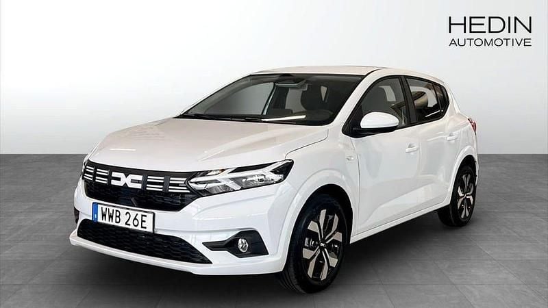 Vit (white) Ny 2025 Dacia Sandero Expression Halvkombi | 189 900 kr (Bra pris) - Bild 1/4