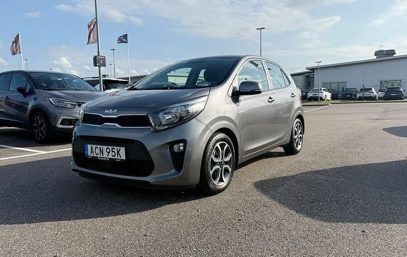Begagnad 2022 Kia Picanto Halvkombi | 113 000 kr (Bra pris) - Bild 1/4
