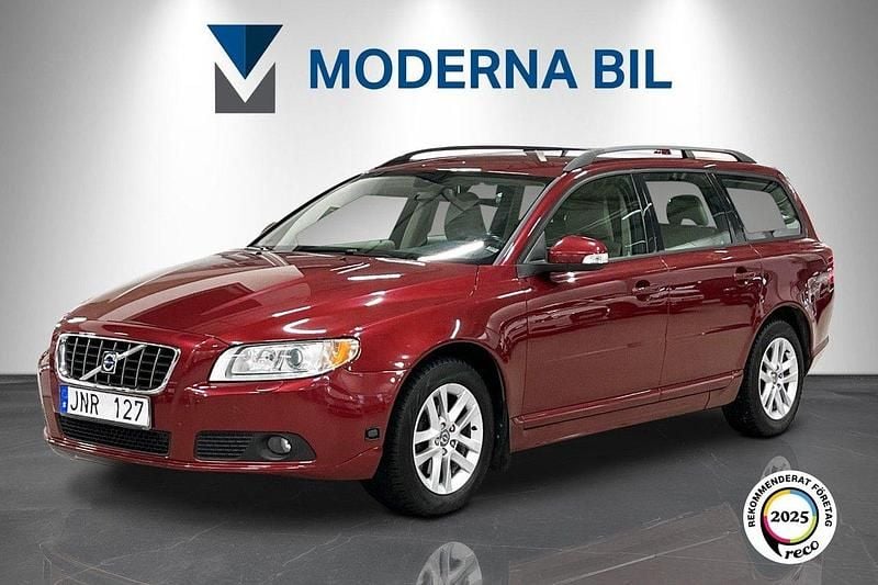 Röd Begagnad 2009 Volvo V70 Momentum Kombi | 99 900 kr (Marknadspris) - Bild 1/4