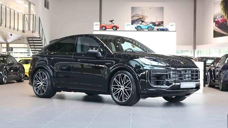 Svart Ny 2025 Porsche Cayenne SUV | 1 449 800 kr - Bild 1/1