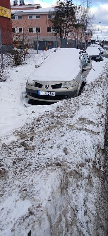 Begagnad 2008 Renault Mégane III | 6 500 kr (Superpris) - Bild 1/4