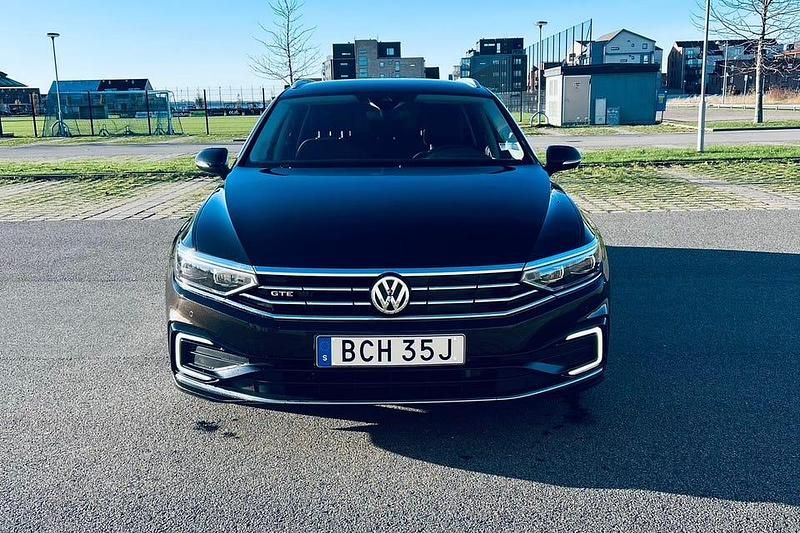 Begagnad VW Passat GTE 218 HK (160 kW) 2020 Kombi
