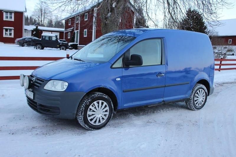Blå Begagnad 2005 VW Caddy Minibuss | 19 900 kr (Bra pris) - Bild 1/4