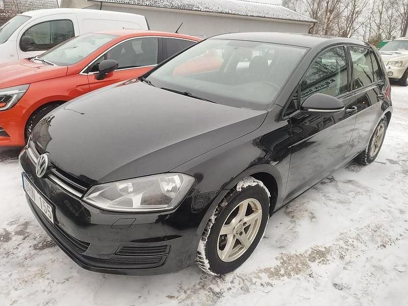 Svart Begagnad 2013 VW Golf VII Halvkombi | 59 900 kr (Bra pris) - Bild 1/3