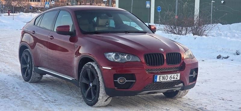 Begagnad BMW X6 235 HK (172 kW) 2009 Röd SUV