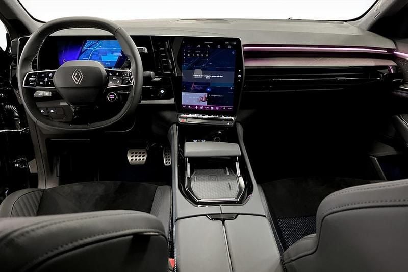 Begagnad Renault Rafale Esprit Alpine 303 HK (222 kW) 2025 Svart SUV