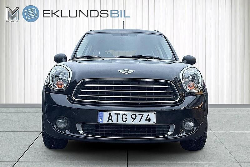 Begagnad Mini One Countryman 98 HK (72 kW) 2014 Absolute black metallic SUV