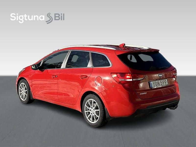 Begagnad Kia Ceed Sportswagon GT-Line 136 HK (100 kW) 2017 Röd Kombi