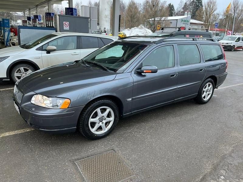 Begagnad Volvo V70 170 HK (125 kW) 2007 Kombi
