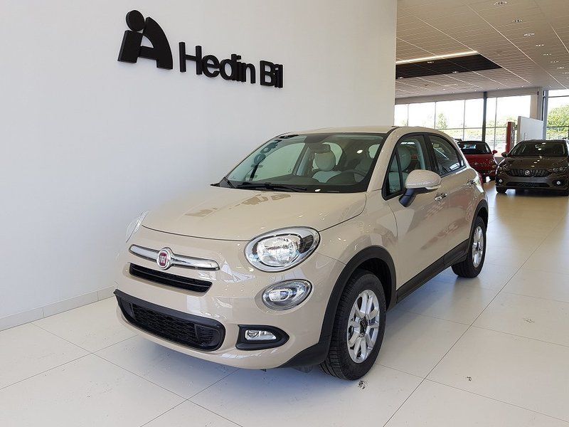 Såld Fiat 500X beige cappuccino, begagnad 2017, 0 mil i