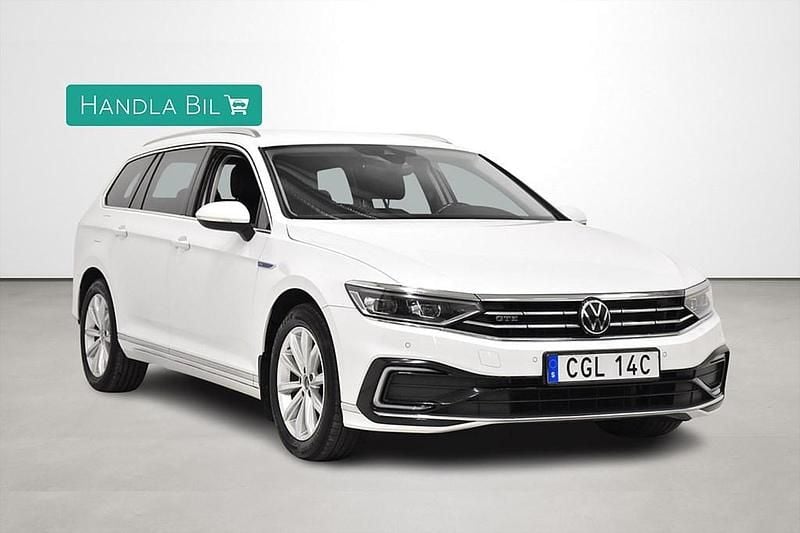 Begagnad VW Passat Executive 218 HK (160 kW) 2020 Vit Kombi