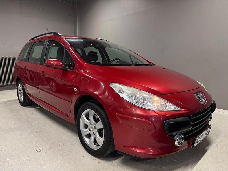 Röd Begagnad 2007 Peugeot 307 Kombi | 29 900 kr (Lite dyr) - Bild 1/4
