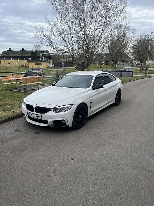 Begagnad 2016 BMW 420 M Sport Sportkupé | 145 000 kr (Dyr) - Bild 1/4