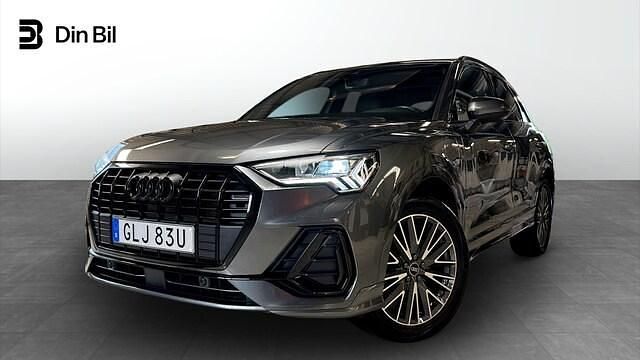 Daytonagrå pärleffekt Begagnad 2023 Audi Q3 S-Line SUV | 469 900 kr - Bild 1/4