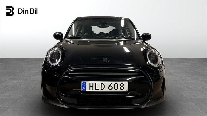 Begagnad Mini Cooper 136 HK (100 kW) 2021 Svart Halvkombi
