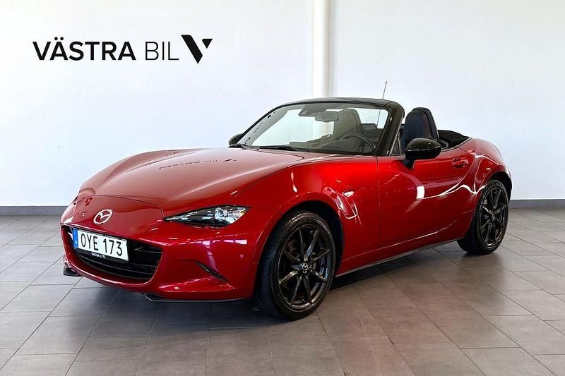 Röd Begagnad 2015 Mazda MX5 Cab | 214 900 kr (Marknadspris) - Bild 1/4