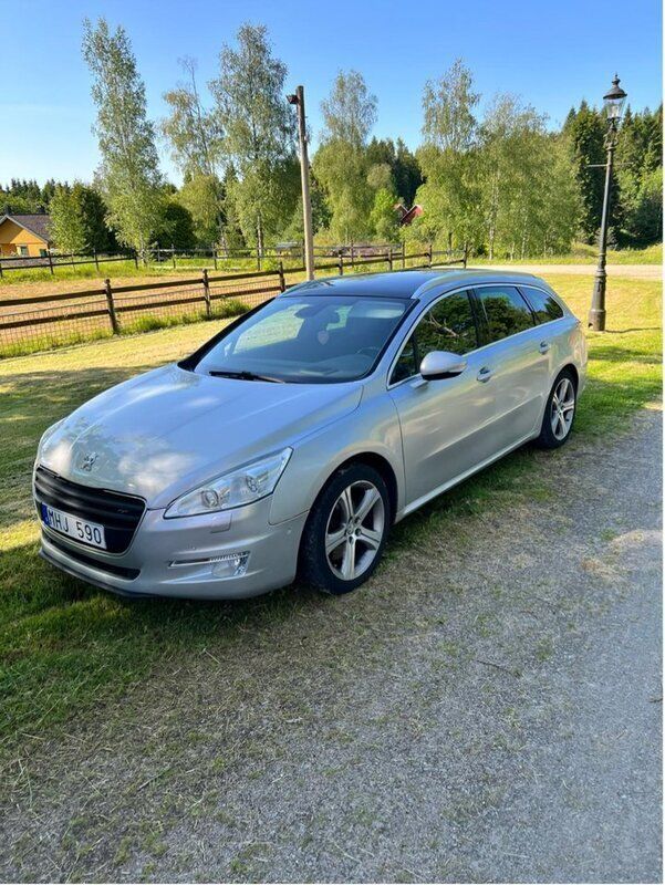 Grå Begagnad 2012 Peugeot 508 Kombi | 57 500 kr (Marknadspris) - Bild 1/4