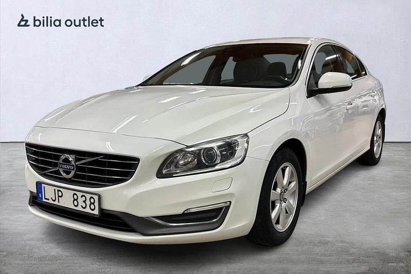 Vit Begagnad 2013 Volvo S60 Sedan | 49 900 kr (Superpris) - Bild 1/4