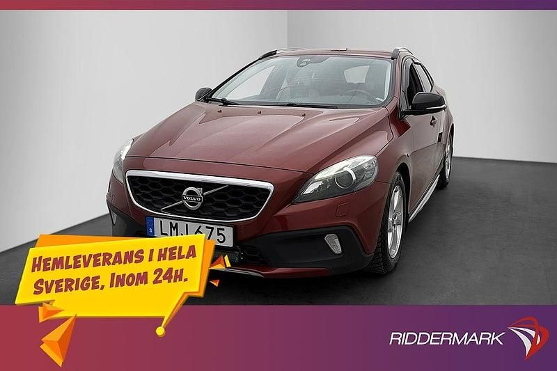 Röd Begagnad 2014 Volvo V40 CC Summum Kombi | 129 800 kr (Lite dyr) - Bild 1/3