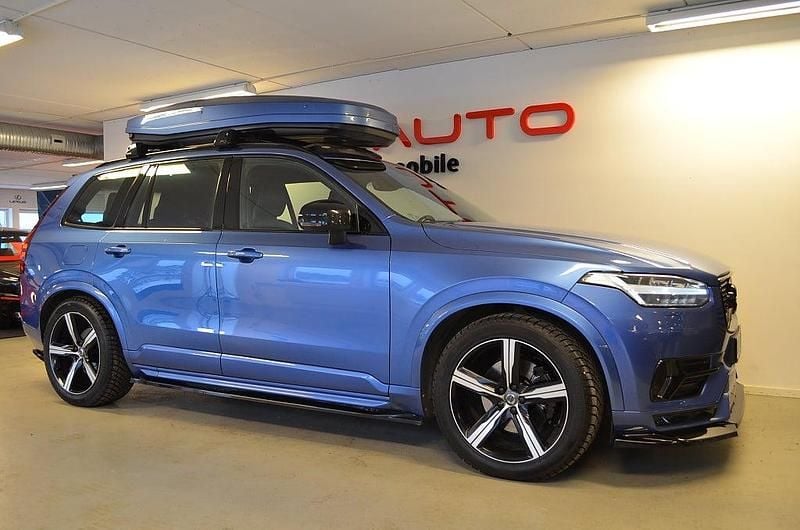 Begagnad Volvo XC90 R-Design 235 HK (172 kW) 2017 Bursting blue metallic SUV