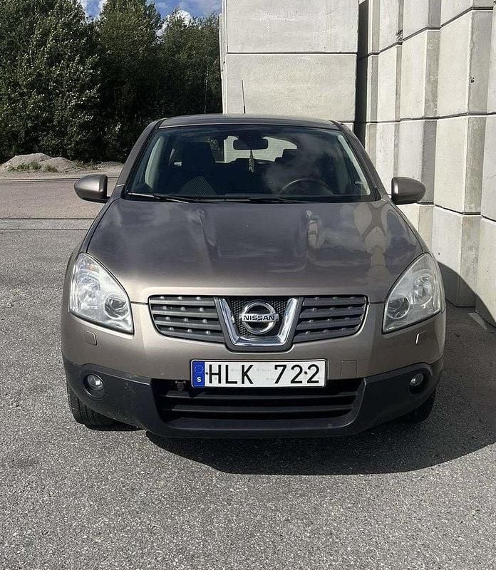 Brun Begagnad 2008 Nissan Qashqai SUV | 55 000 kr (Marknadspris) - Bild 1/4