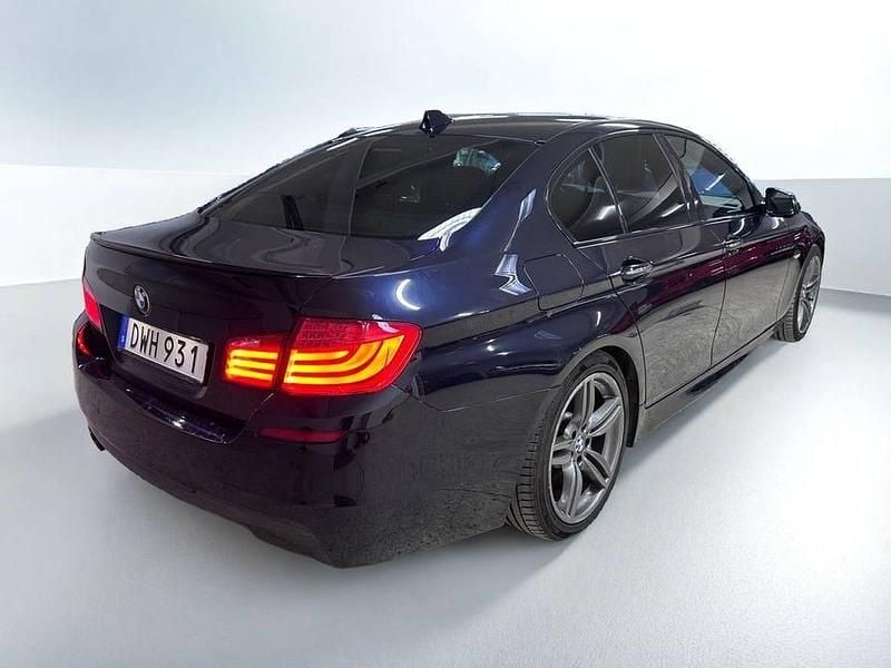 Begagnad BMW 520 M Performance 200 HK (147 kW) 2012 Svart Sedan