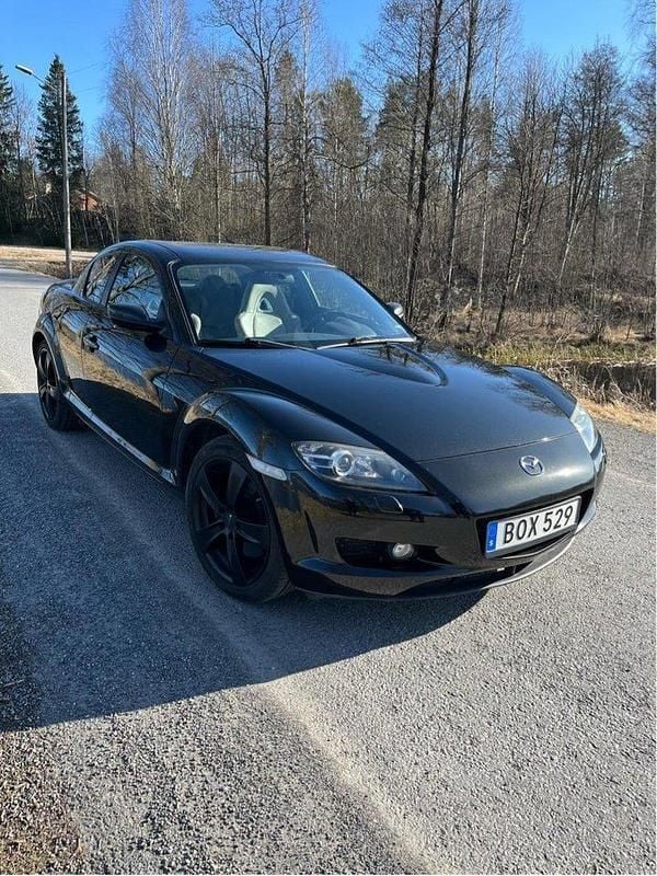 Svart Begagnad 2008 Mazda RX8 Halvkombi | 84 000 kr - Bild 1/4