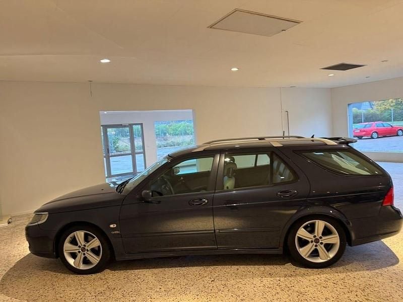 Begagnad Saab 9-5 Griffin 185 HK (136 kW) 2009 Blå Kombi