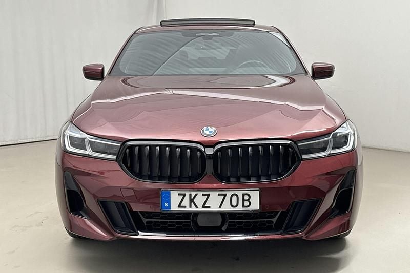 Begagnad BMW 640 M Sport 340 HK (250 kW) 2022 Mörkröd Sportkupé