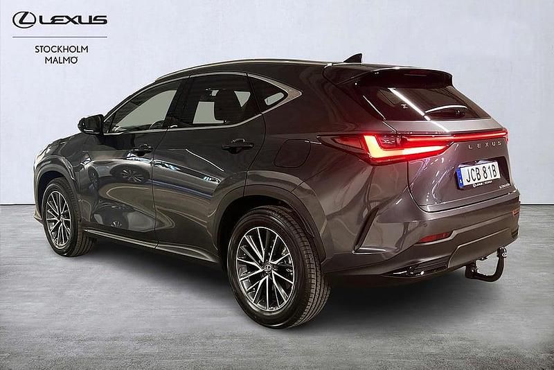 Begagnad Lexus NX450h+ Business Edition 185 HK (136 kW) 2025 Grå SUV