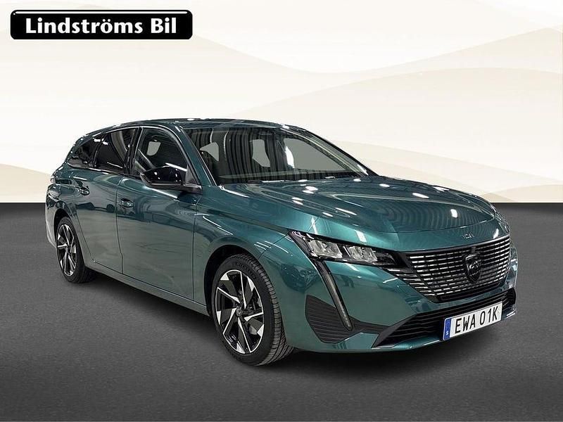 Begagnad Peugeot 308 SW Allure 132 HK (97 kW) 2022 Blå Kombi