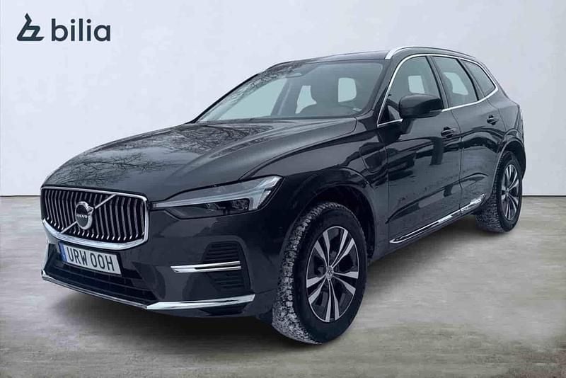 Grå Begagnad 2022 Volvo XC60 Core SUV | 429 500 kr (Bra pris) - Bild 1/1